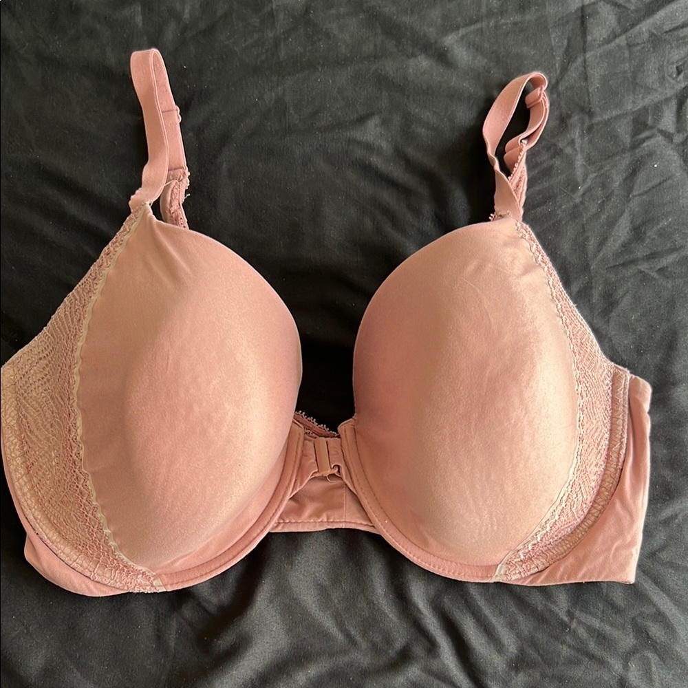 Victoria's Secret Pink Front Close Underwire Bra